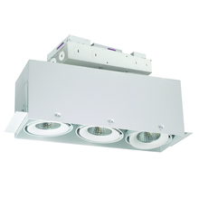 Nora NMRTLG-13D6L1927SW - LED Trimless 3-Head MLS Housing, 30W / 2100lm per Head, 2700K, 16-Degrees Spot, White, 120-277V