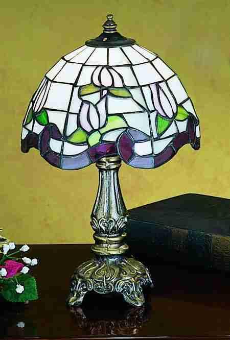 12"H Roseborder Mini Lamp